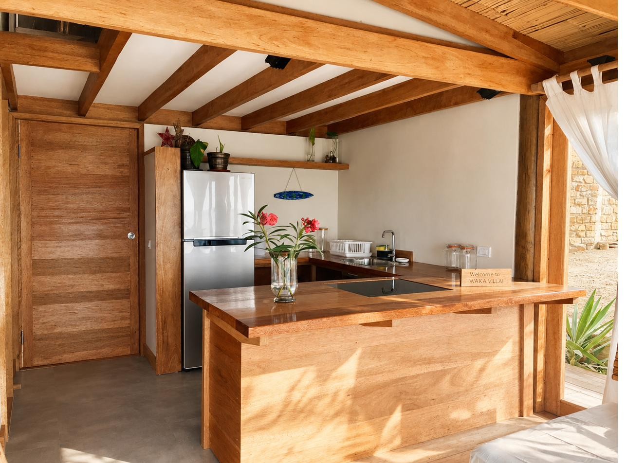 Timber kitchen and dining area, Wak'a Villa